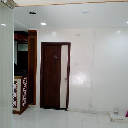 ホテルSahasra Residency ハイデラバード エクステリア 写真
